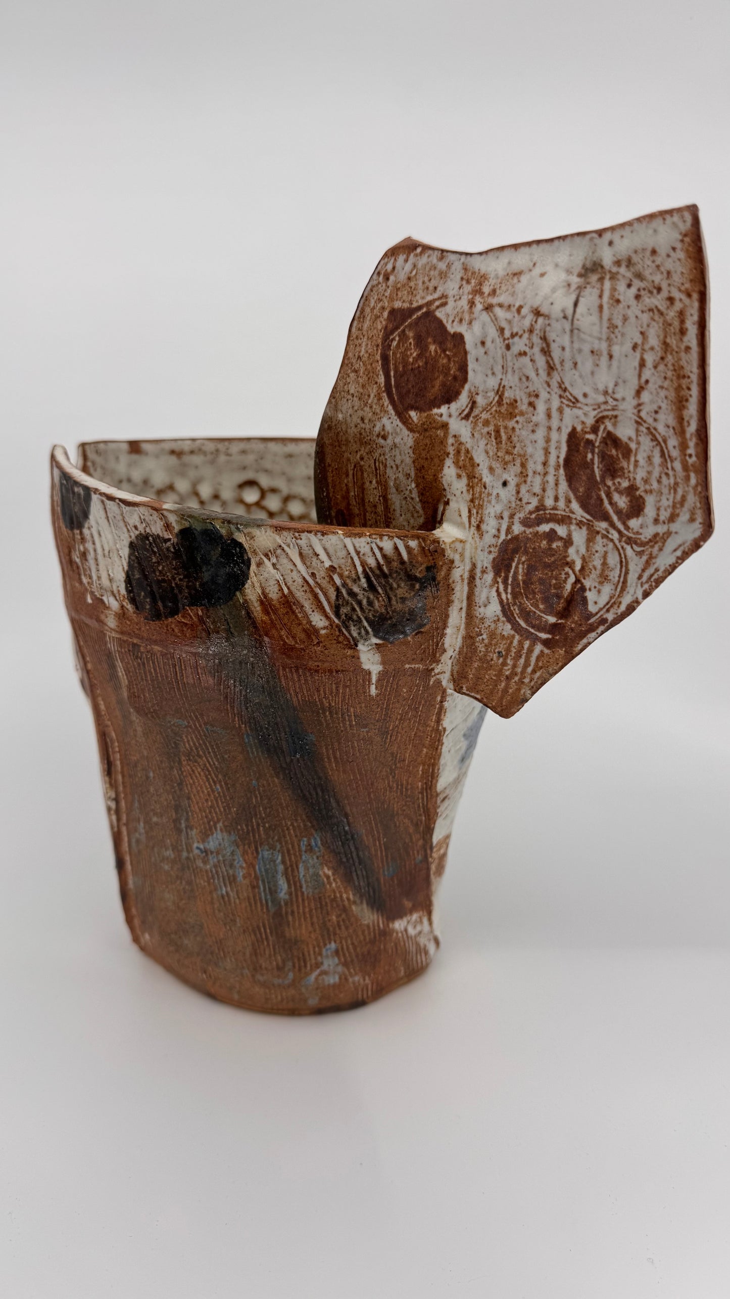 Layered vessel with fragment