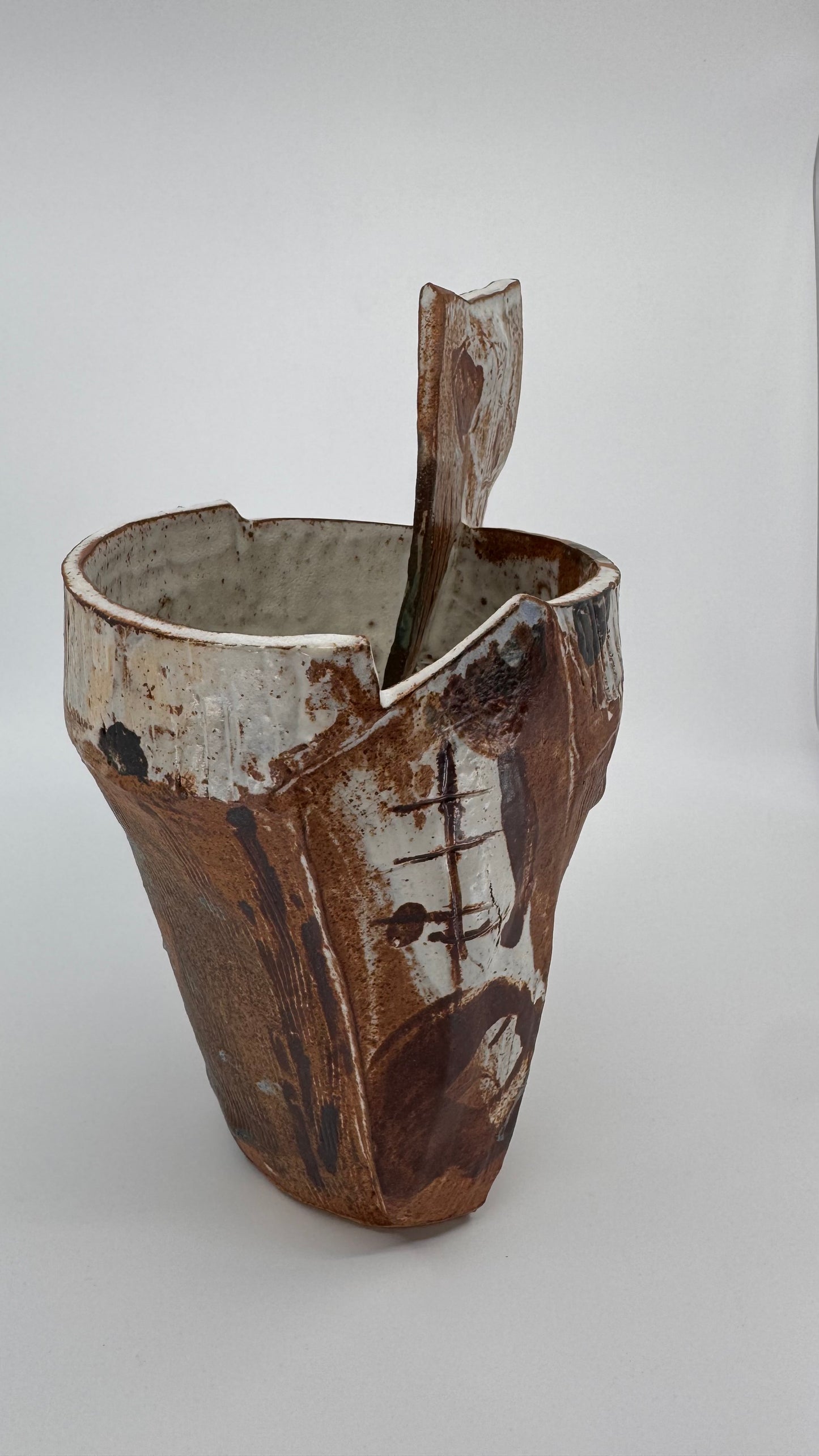 Layered vessel with fragment
