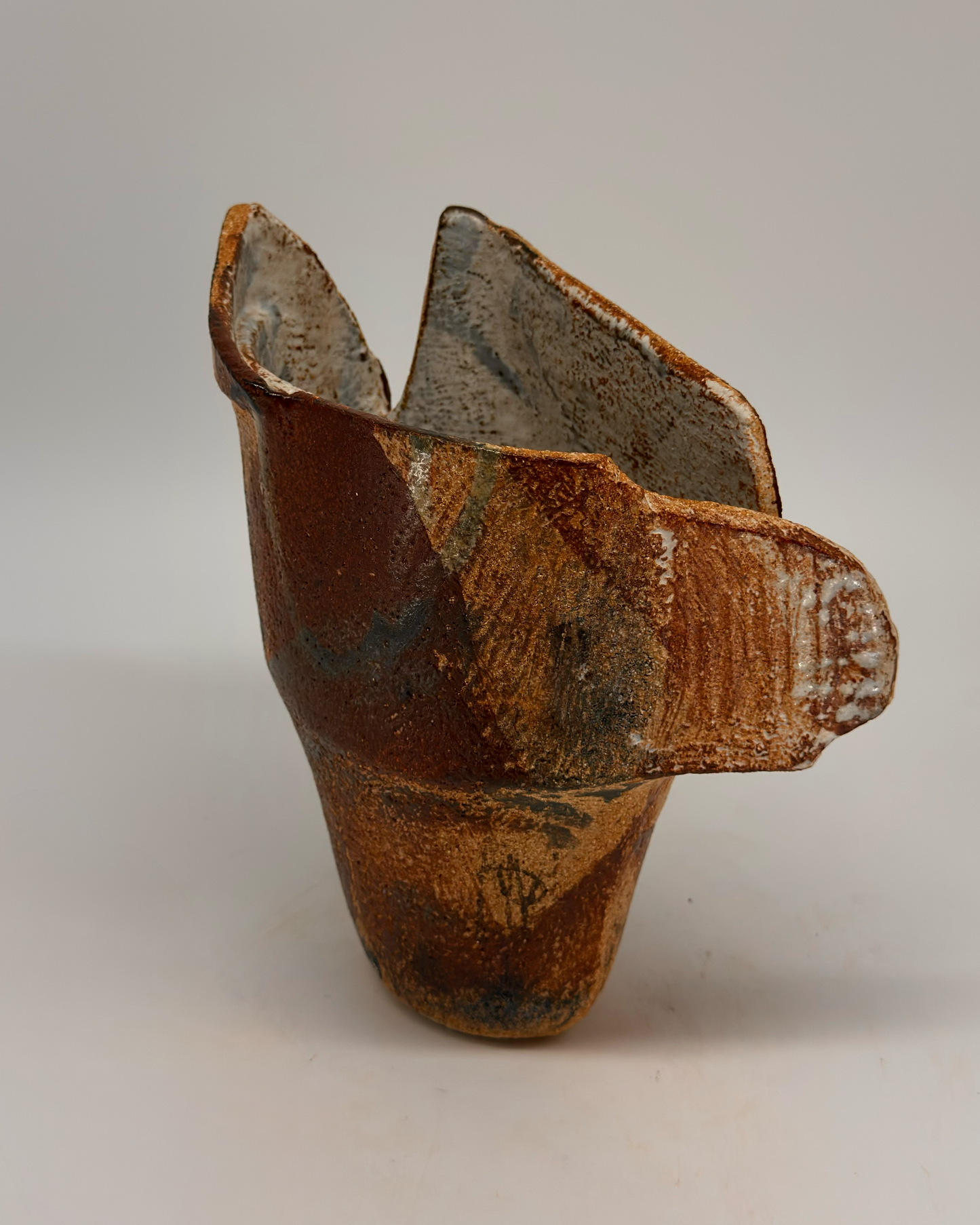 Fragmented Vessel III
