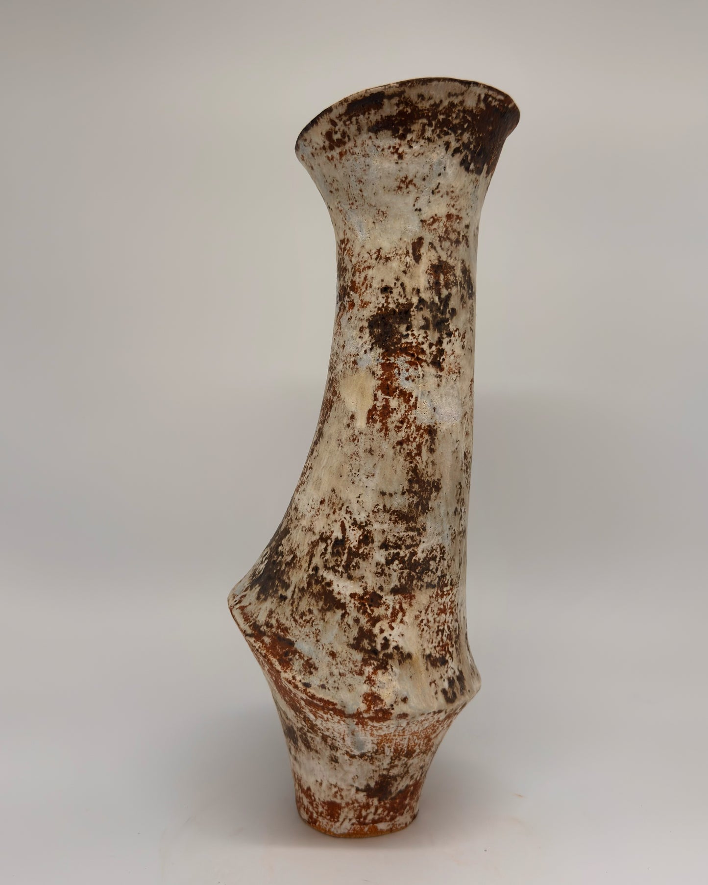 Leaning Form I