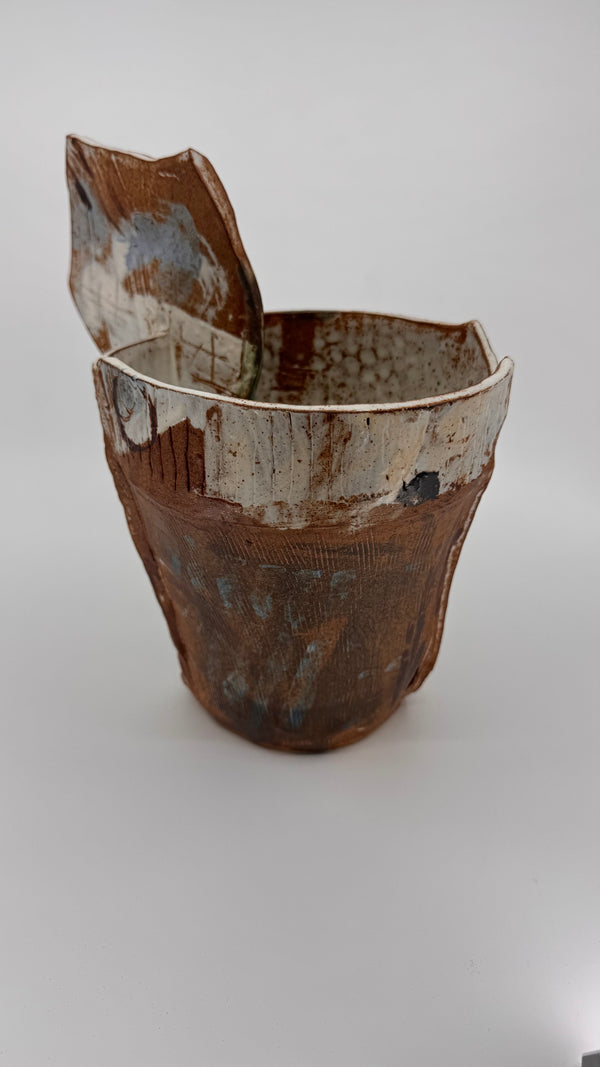Layered vessel with fragment